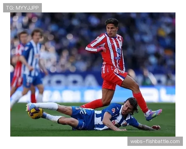 欧足联对马竞处以空场一场处罚,因球迷种族歧视行为 欧足联对马竞处以空场一场处罚,因球迷种族歧视行为